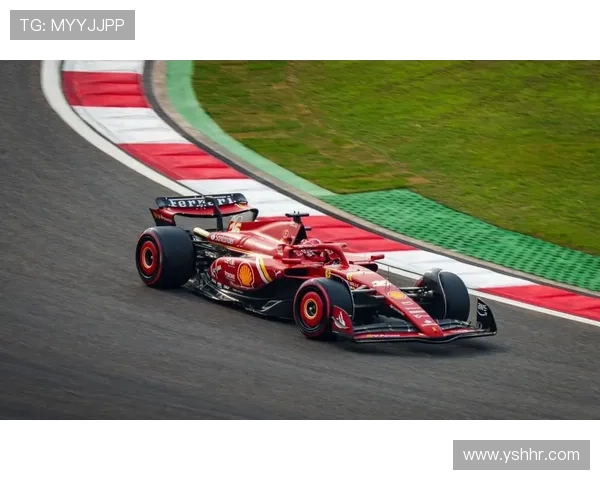 F1赛季最新动态:车队排名激烈变化 驾驶员竞争愈发白热化 F1赛季最新动态:车队排名激烈变化 驾驶员竞争愈发白热化