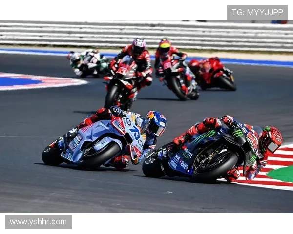 MotoGP赛季焦点：新冠军争夺战引爆赛道 热门车手与新秀较量激烈