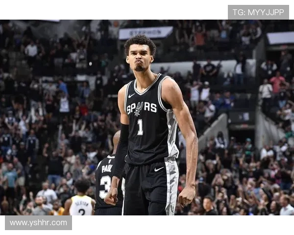 马刺队重建之路：聚焦年轻球员崛起与球队未来战略布局